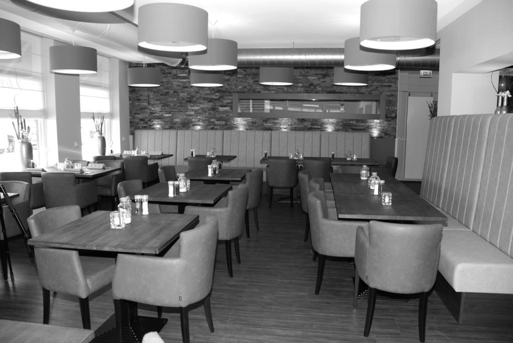 Hotel-Restaurant Thuis! Dinteloord Luaran gambar